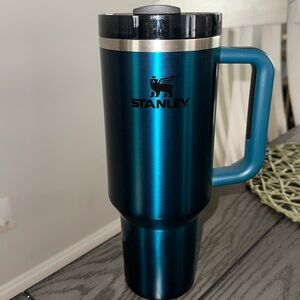 Balsam Glow Stanley 40oz